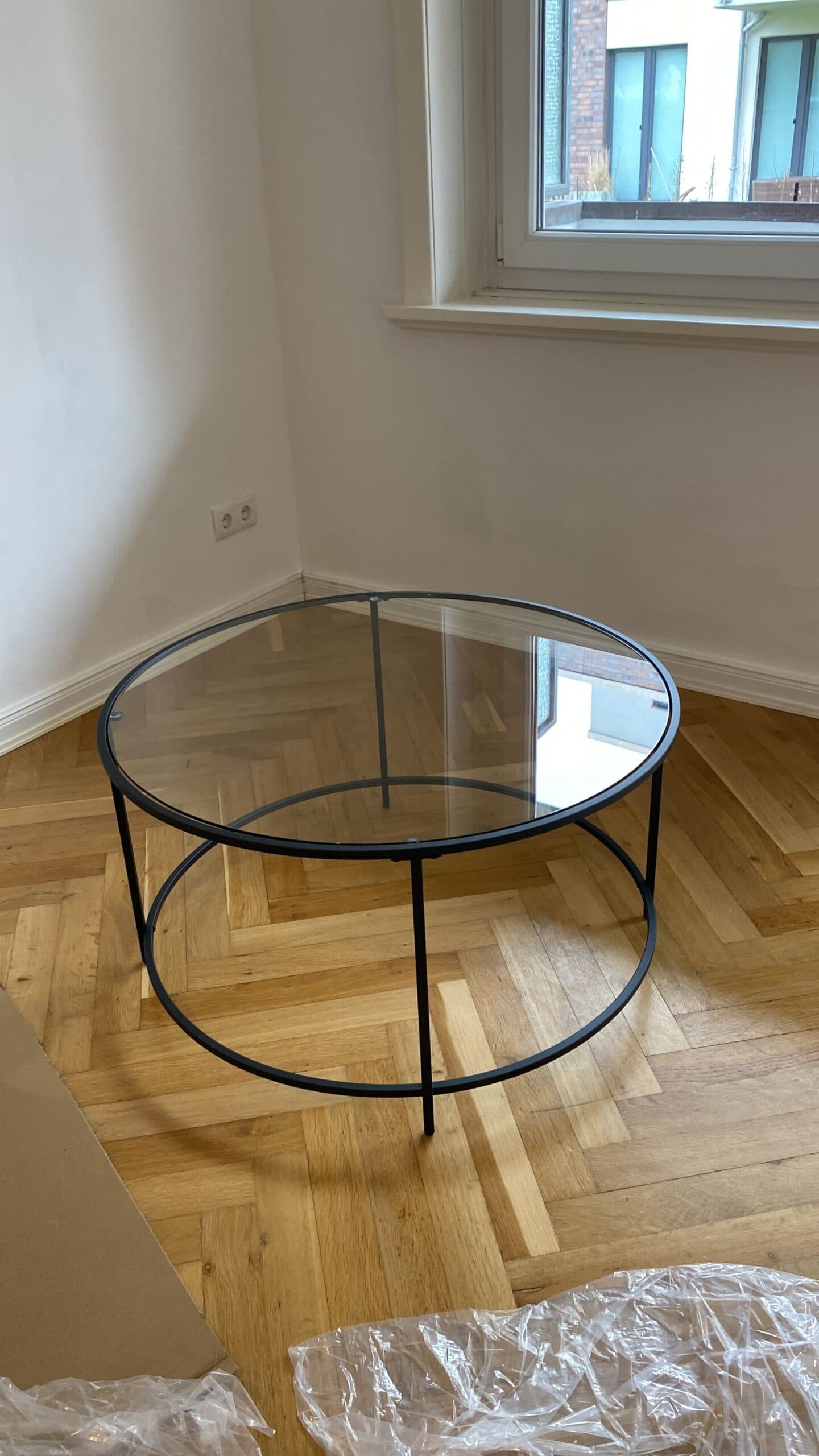 DIY - Apartment Furnishing | GlassTable